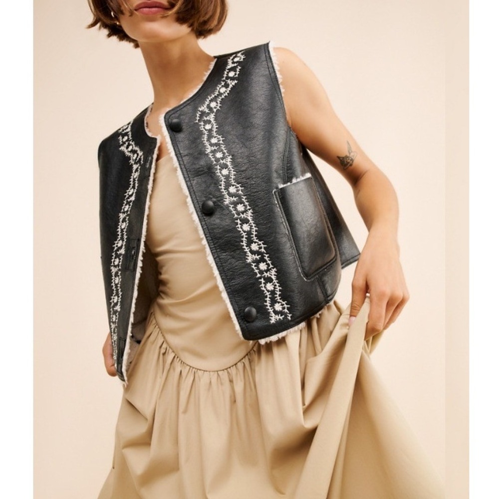Free People Travelers‎ Black Faux Leather Shearling Embroidered Vest Small